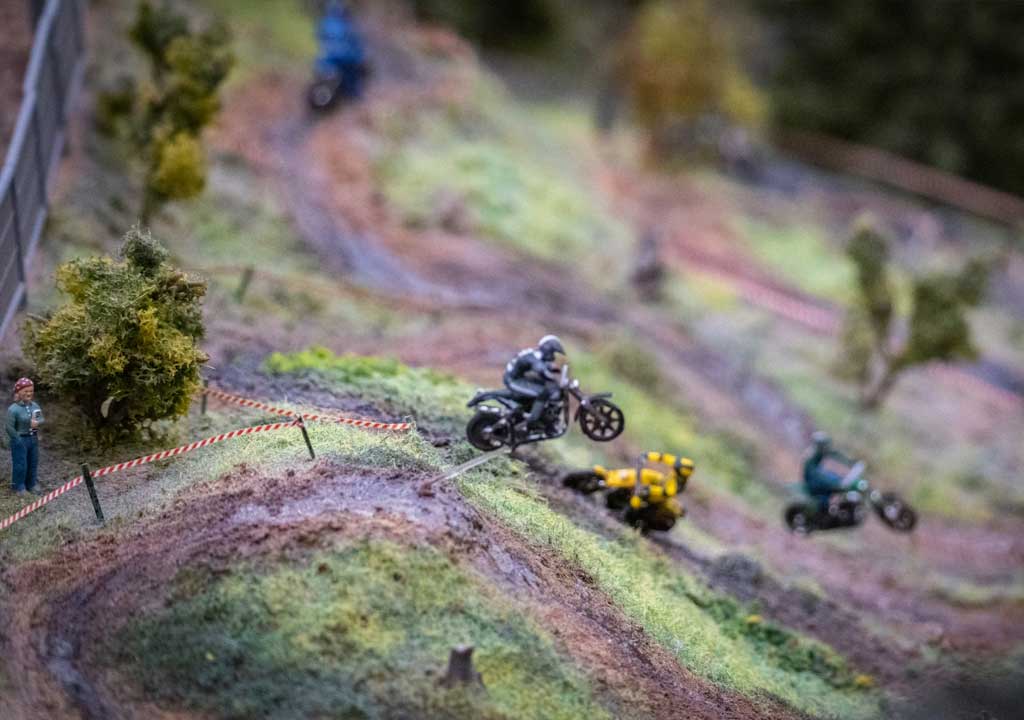 Case Studies in Digital Modeling and Customization for Scale Models