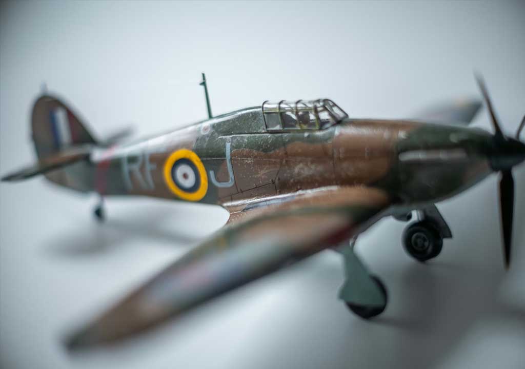 Lighting, Magnification, and Workstations: Gear to Improve Scale Modeling Precision