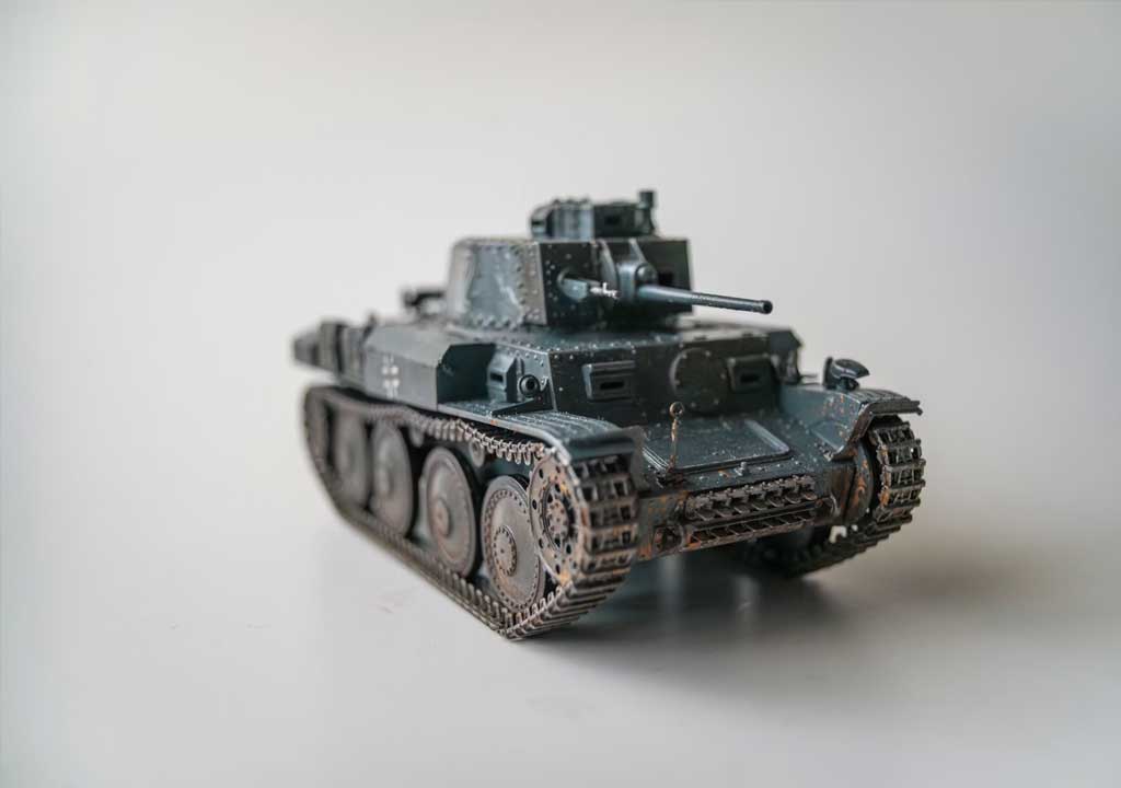 Precision Hand Tools: Knives, Files, and Cutters for Scale Model Work