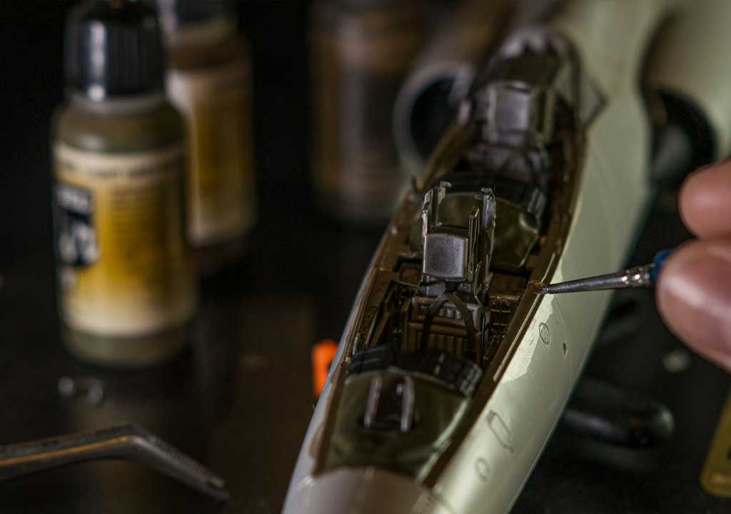Creating Realistic Surfaces: Wood, Metal, and Plastic on Scale Models